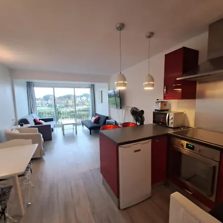 Gasyan - Golfe De St-tropez - Aves Acces Dans Avec Piscine * Gassin